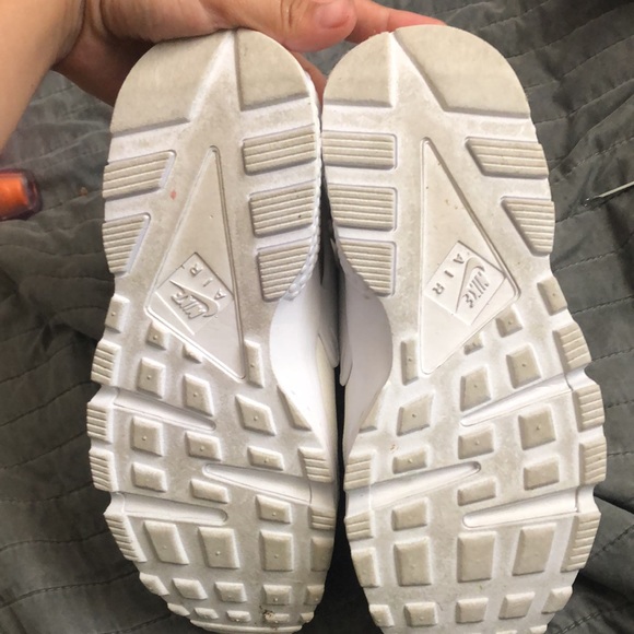 White huaraches woman’s 5.5 - Picture 3 of 4